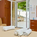 Apartman Hansal