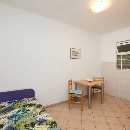 Διαμέρισμα Hansal Saplunara